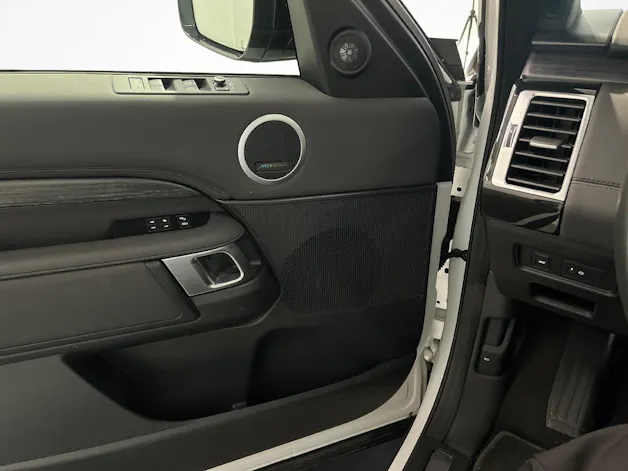 Land Rover Discovery 3.0 SDV6 HSE