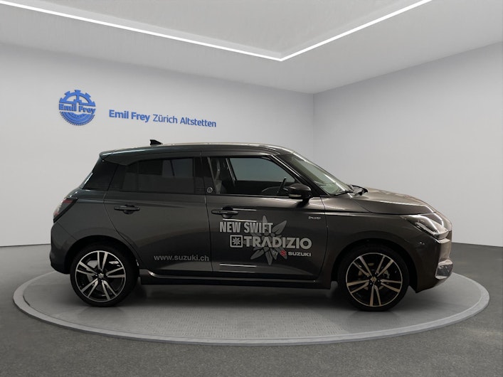 Vehicle image SUZUKI SWIFT