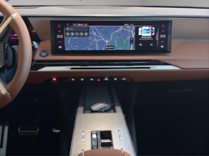 Vehicle image DS AUTOMOBILES No8 E-Tense Étoile 4x4