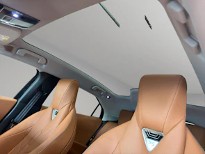 Fahrzeugbild DS AUTOMOBILES No8 E-Tense Étoile 4x4