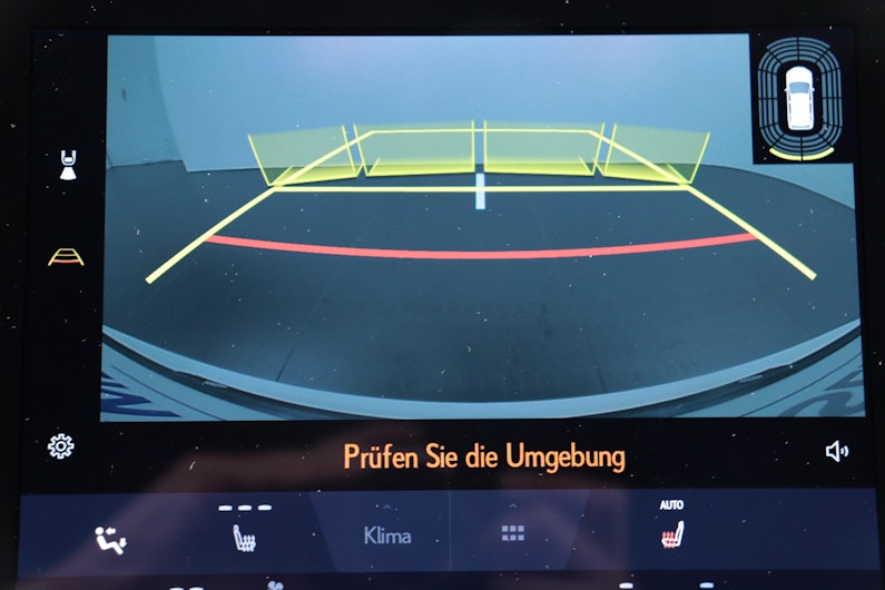 Vehicle image LEXUS LBX