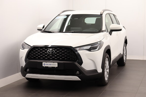 First vehicle image