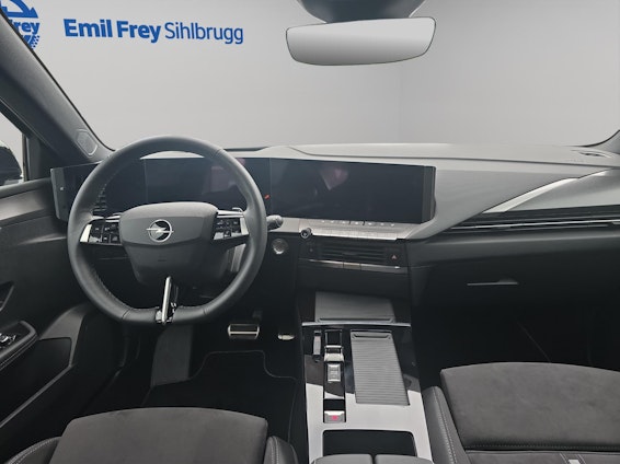 Vehicle image 10 Vehicle image 10