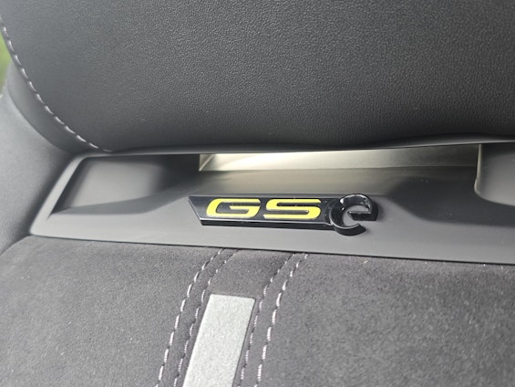 Vehicle image 12 Vehicle image 12