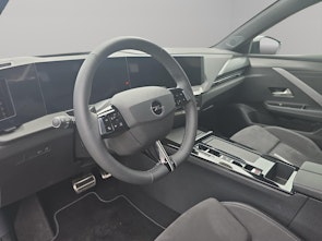 Vehicle image OPEL Astra Sports Tourer 1.6 T PHEV 225 GSe