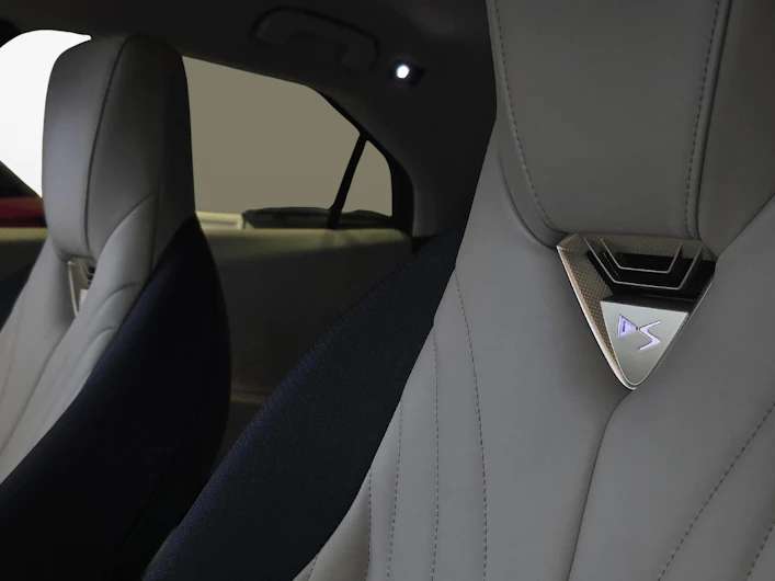 Fahrzeugbild DS AUTOMOBILES DS N°8