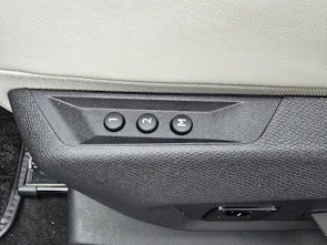 Fahrzeugbild DS AUTOMOBILES No8 E-Tense Pallas