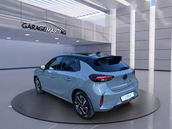 Vehicle image 3 Vehicle image 3