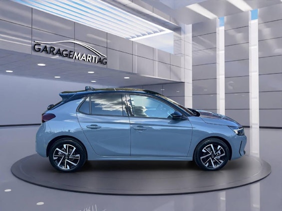 Vehicle image 2 Vehicle image 2