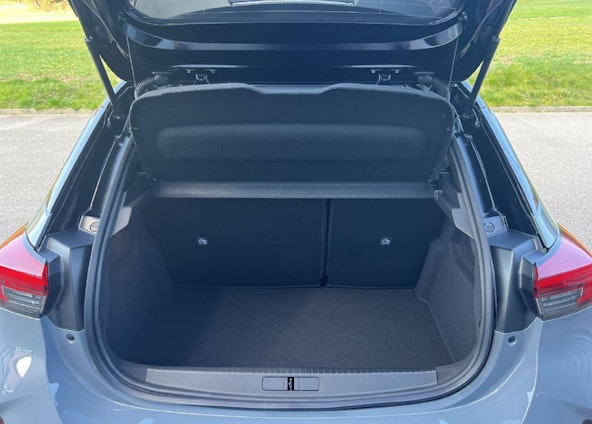 Vehicle image 10 Vehicle image 10