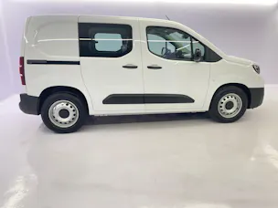 Toyota PROACE CITY Van L1 52KWh Active