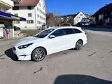 First vehicle image