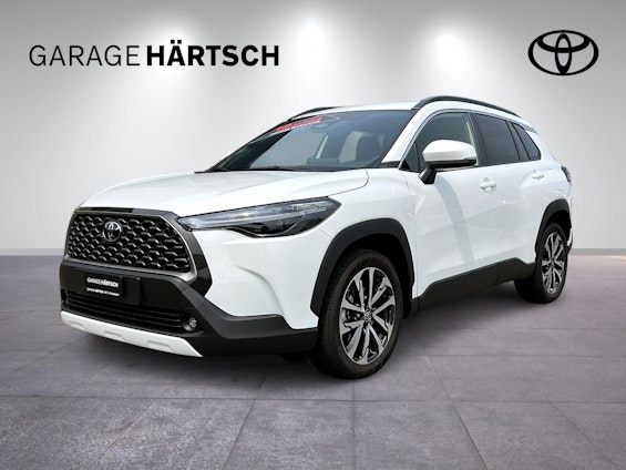First vehicle image