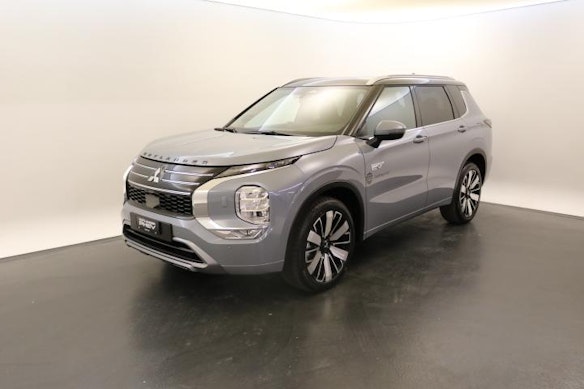 MITSUBISHI Outlander 2.4 PHEV Instyle 4x4 0