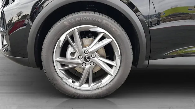 DS Automobiles 7 Crossback 1.2 PureTech Be Chic