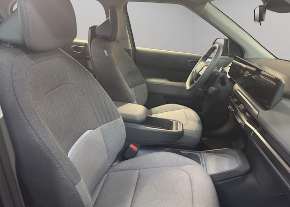 Vehicle image 8 Vehicle image 8