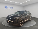 First vehicle image
