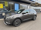 First vehicle image