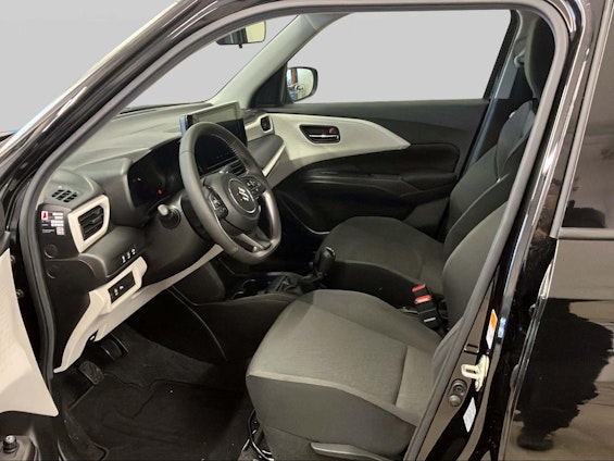 Vehicle image 2 Vehicle image 2