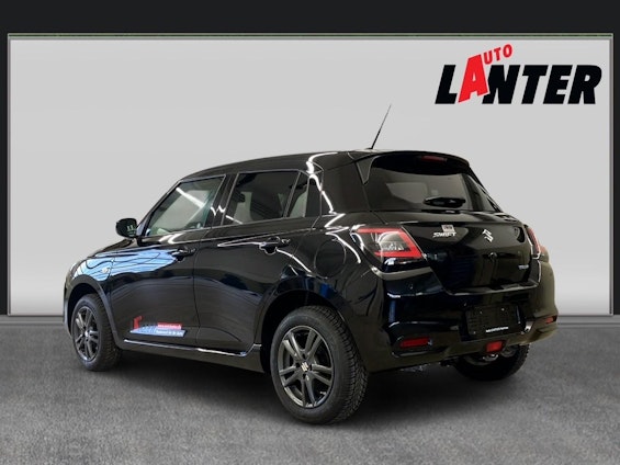 Vehicle image 3 Vehicle image 3