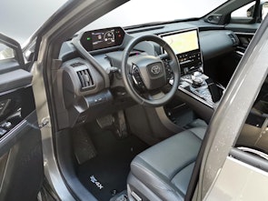 Vehicle image TOYOTA bZ4X Premium AWD