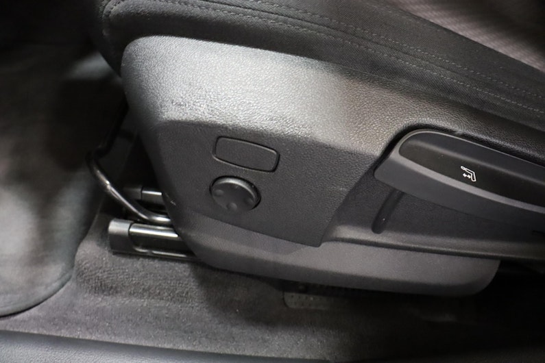 Vehicle image BMW X1