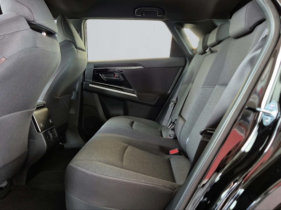 Vehicle image 8 Vehicle image 8