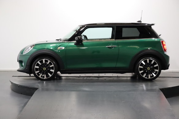 MINI Mini F56 Cooper SE 1