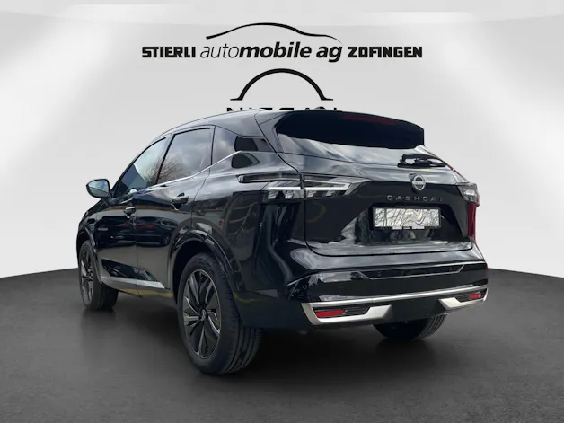 Nissan Qashqai 1.3 DIG-T 158 Tekna 4x4