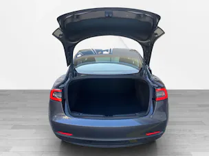 Tesla Model 3 Long Range D