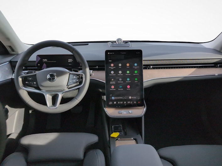 Vehicle image VOLVO ES90