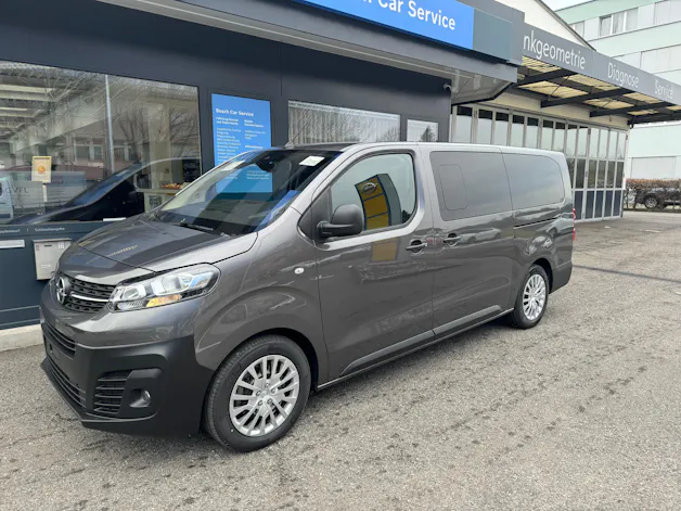 Opel Vivaro Kombi XL 2.0CDTi - 9 Plätzer - Automat