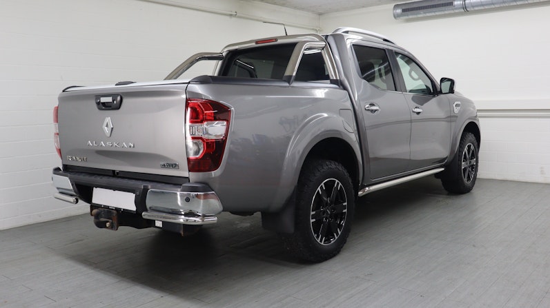 Vehicle image RENAULT ALASKAN