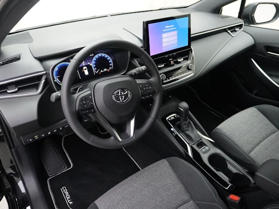 Vehicle image 6 Vehicle image 6