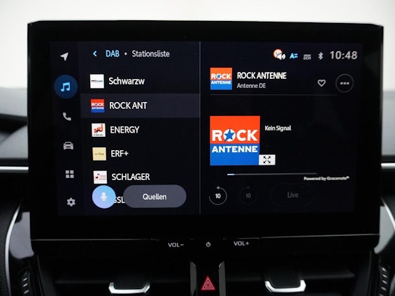 Vehicle image 16 Vehicle image 16