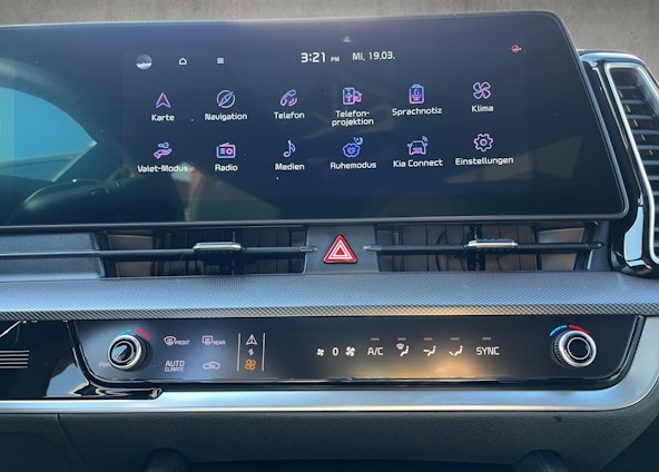 Vehicle image 13 Vehicle image 13