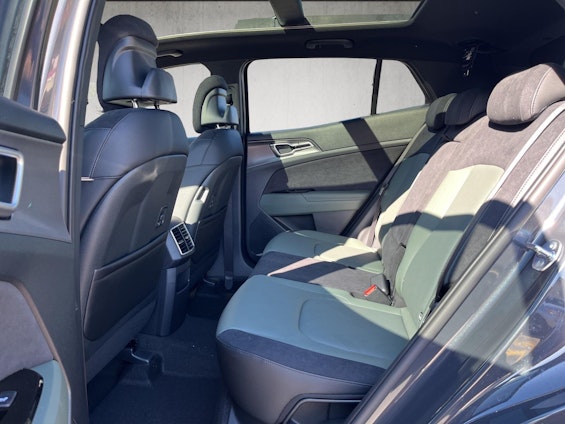 Vehicle image 31 Vehicle image 31