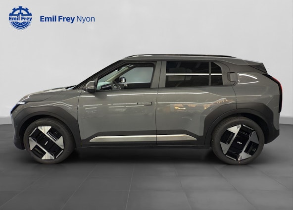 Vehicle image 2 Vehicle image 2