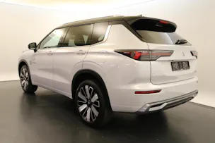 Mitsubishi Outlander 2.4 PHEV Instyle 4x4