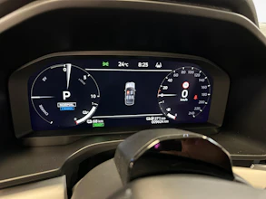 https://vehicle.imgix.net/3840164/d827beca-c98f-4cf5-b260-8b050e01f53a.jpg