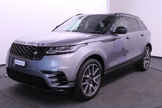 First vehicle image