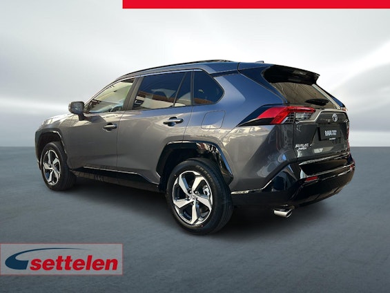 Vehicle image 7 Vehicle image 7