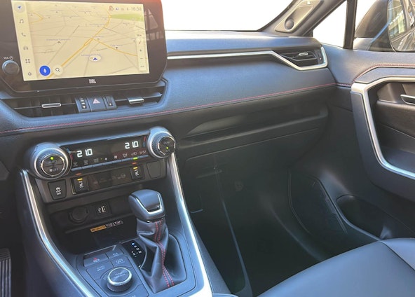 Vehicle image 12 Vehicle image 12