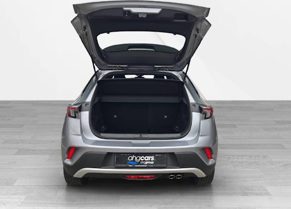 Vehicle image 8 Vehicle image 8