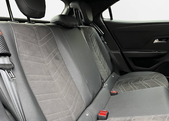 Vehicle image 7 Vehicle image 7