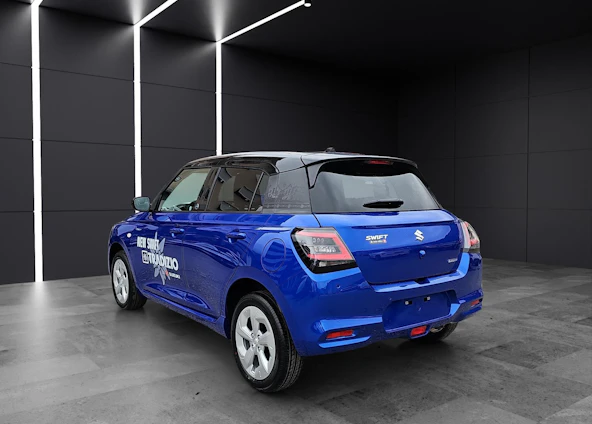 immagine del veicolo 2 immagine del veicolo 2