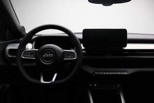 Fahrzeugbild JEEP Avenger 1.2 MHEV Overland 4xe