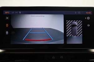 Fahrzeugbild JEEP Avenger 1.2 MHEV Overland 4xe