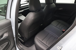 Vehicle image JEEP Avenger 1.2 MHEV Overland 4xe