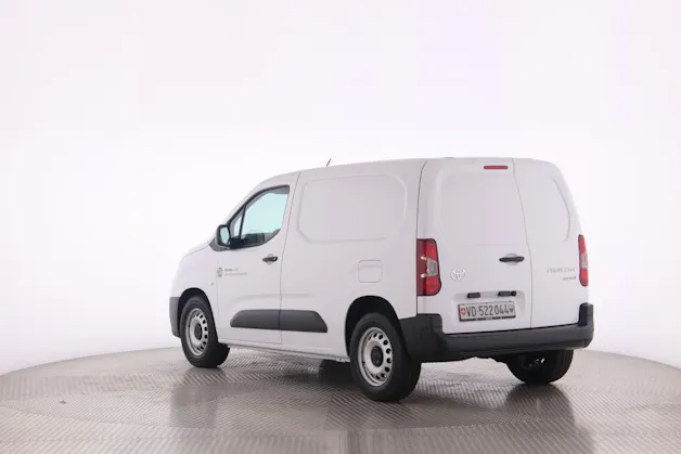 Toyota PROACE CITY Van L1 52KWh Active